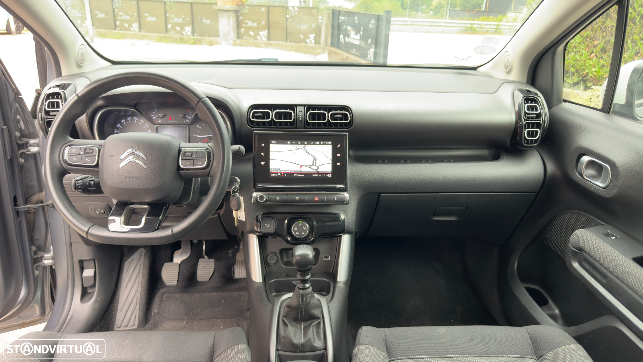 Citroën C3 Aircross 1.2 PureTech Shine Pack - 8