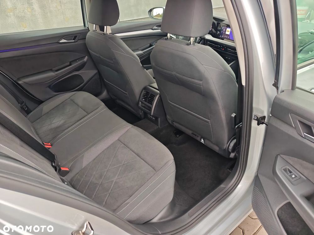 Volkswagen Golf - 13