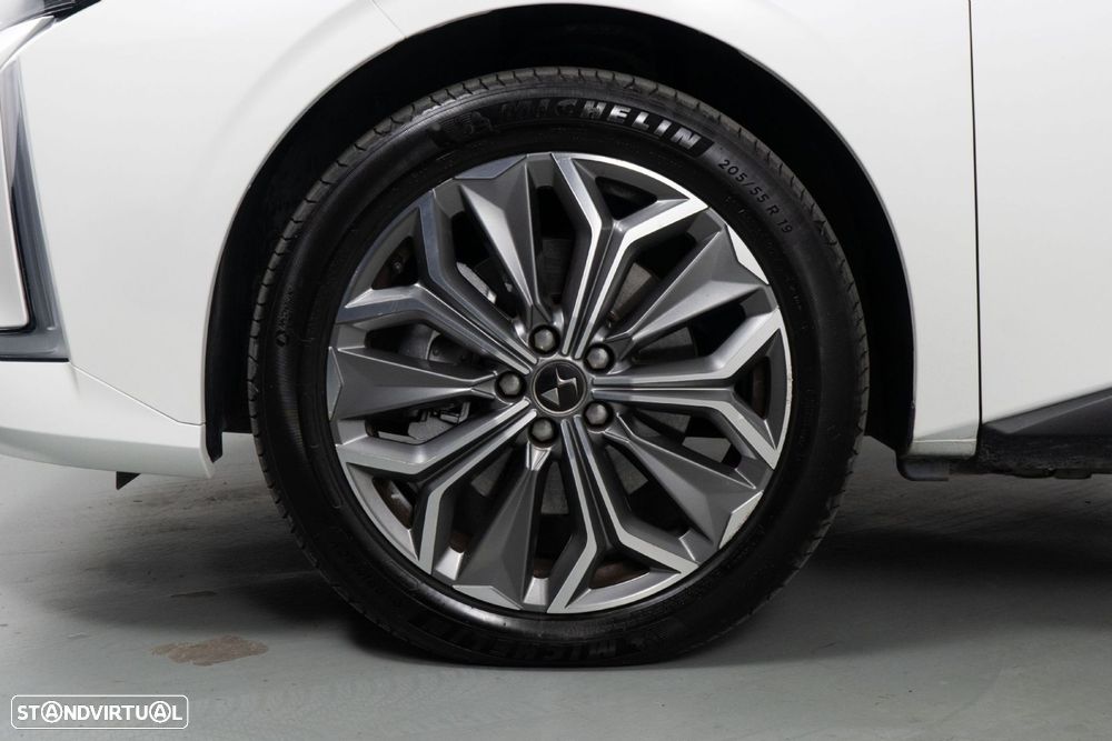 DS DS4 E-Tense Trocadero EAT8 - 16