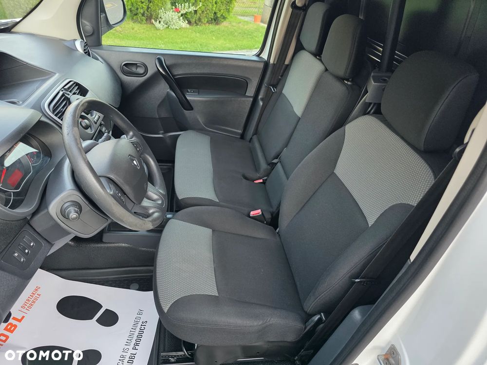 Renault Kangoo MAXI - 12