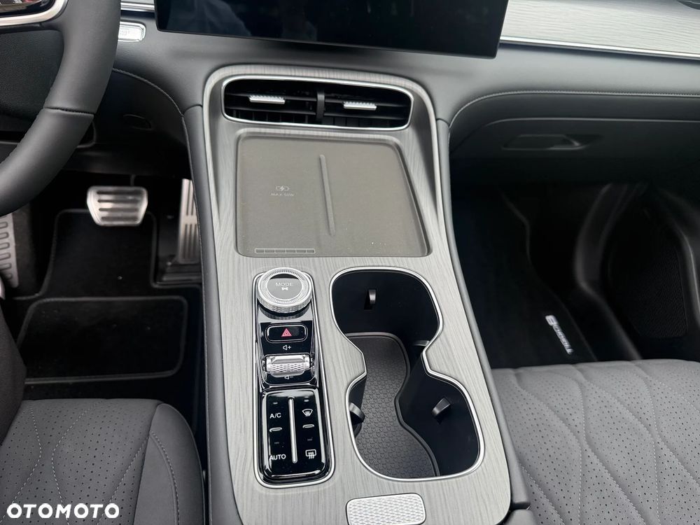 Chery Tiggo 8 1.6 T-GDI Prestige DCT - 16