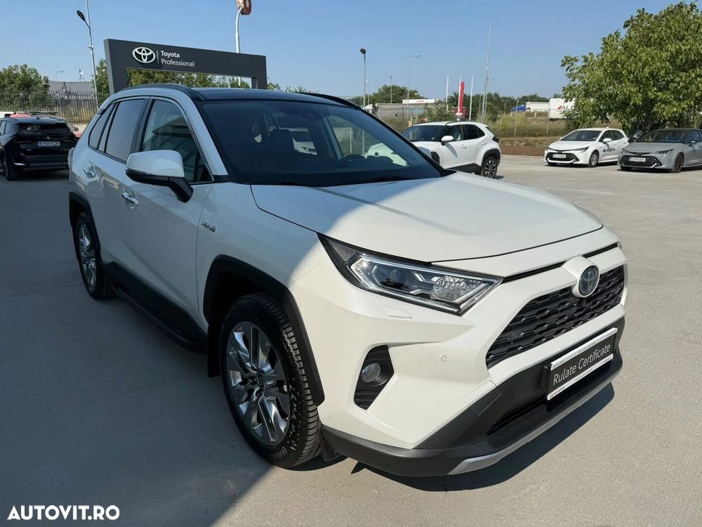 Toyota RAV4 - 5