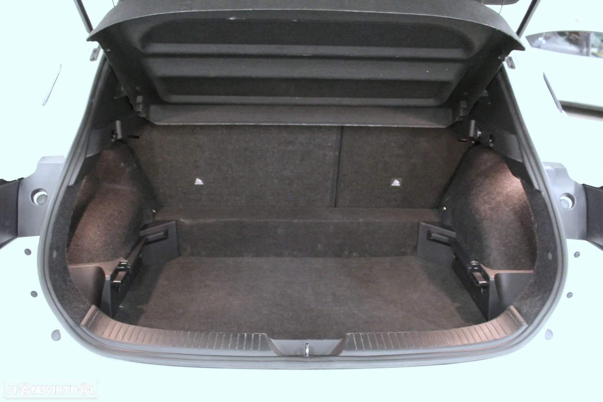 Nissan Qashqai 1.3 DIG-T Tekna - 23