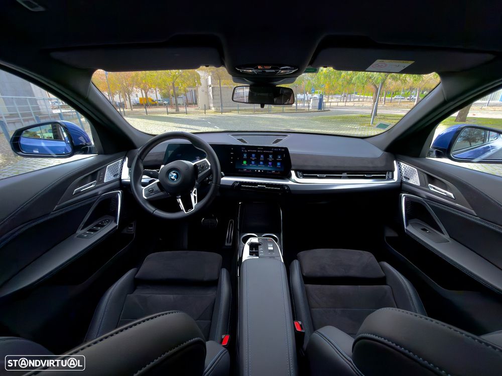 BMW iX2 xDrive30 Pack Desportivo M Pro - 17