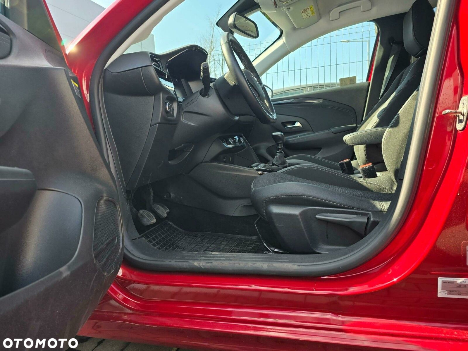 Opel Corsa 1.2 Elegance S&S - 11