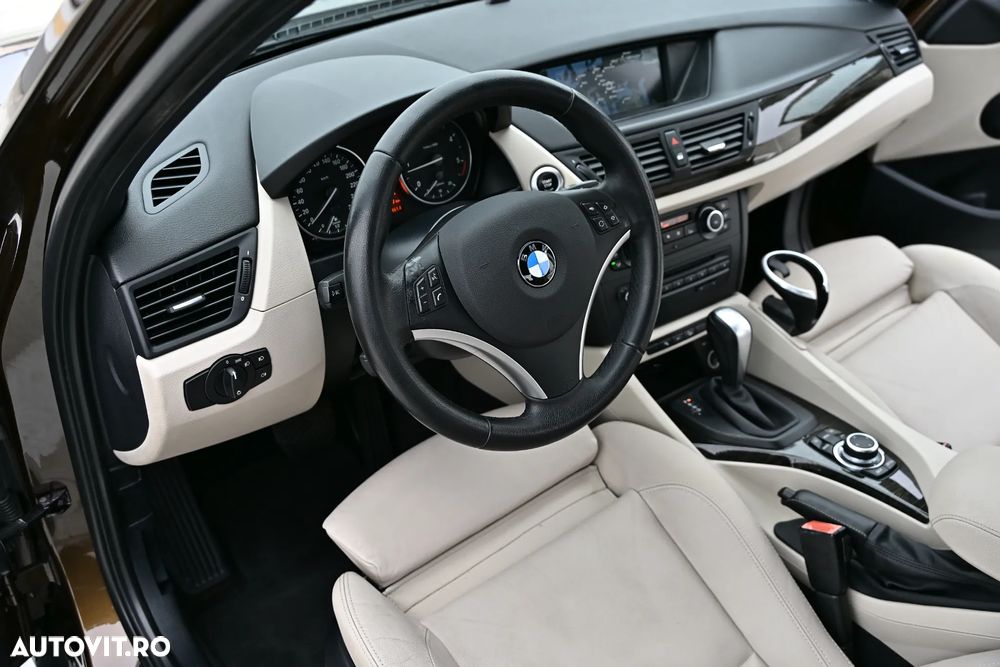BMW X1 xDrive20d Aut. - 12