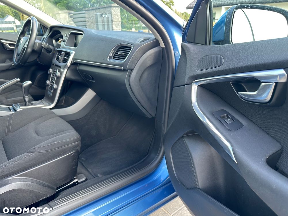 Volvo V40 T2 Drive-E Kinetic - 23