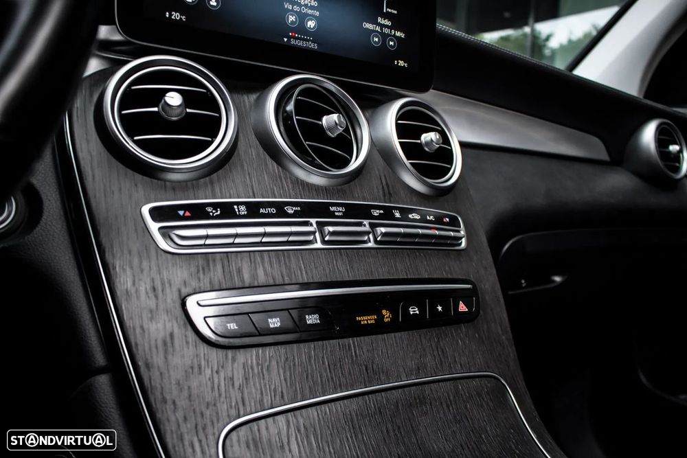 Mercedes-Benz GLC 300 e 4Matic - 15