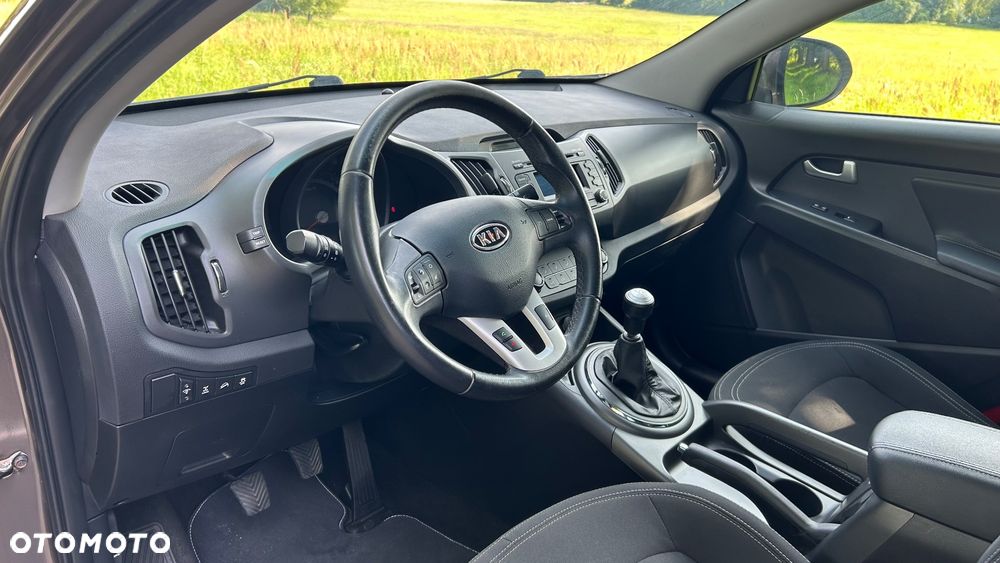 Kia Sportage 2.0 CVVT 4WD Spirit - 18
