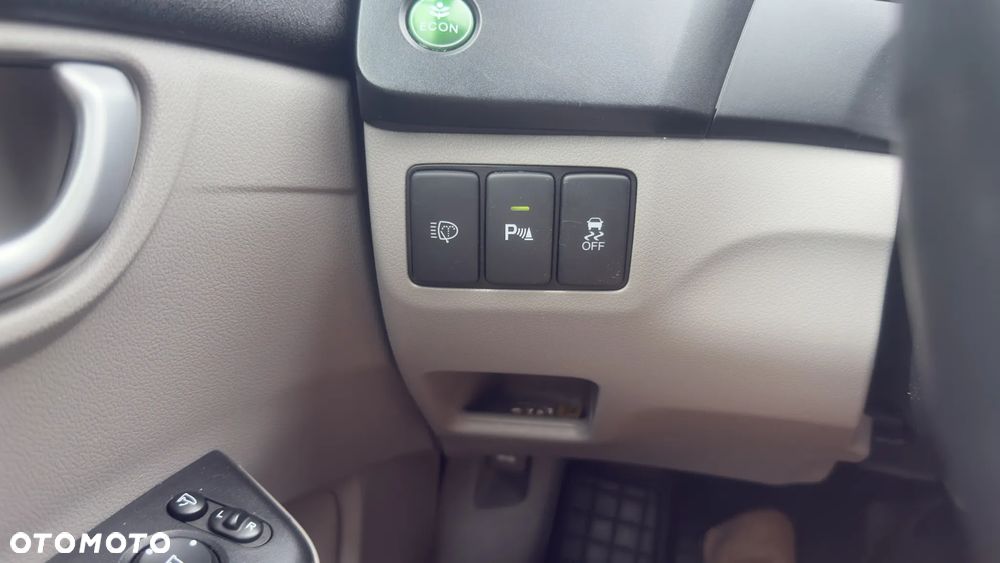 Honda Civic 1.8 Executive - 18