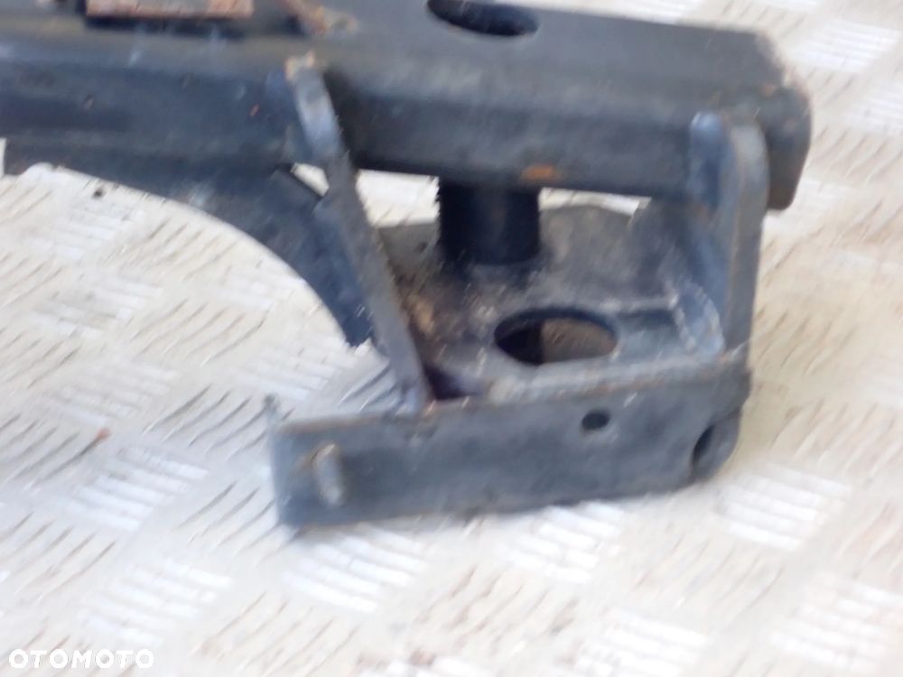 HAK HOLOWNICZY BMW F10 / F11  303399 - 2