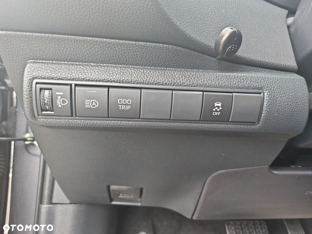 Toyota Corolla 1.8 Hybrid Style - 22