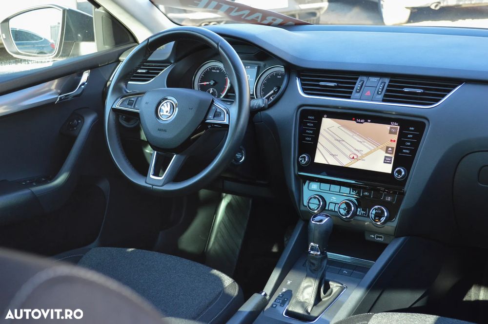 Skoda Octavia 1.5 TSI DSG MHEV Ambition - 4