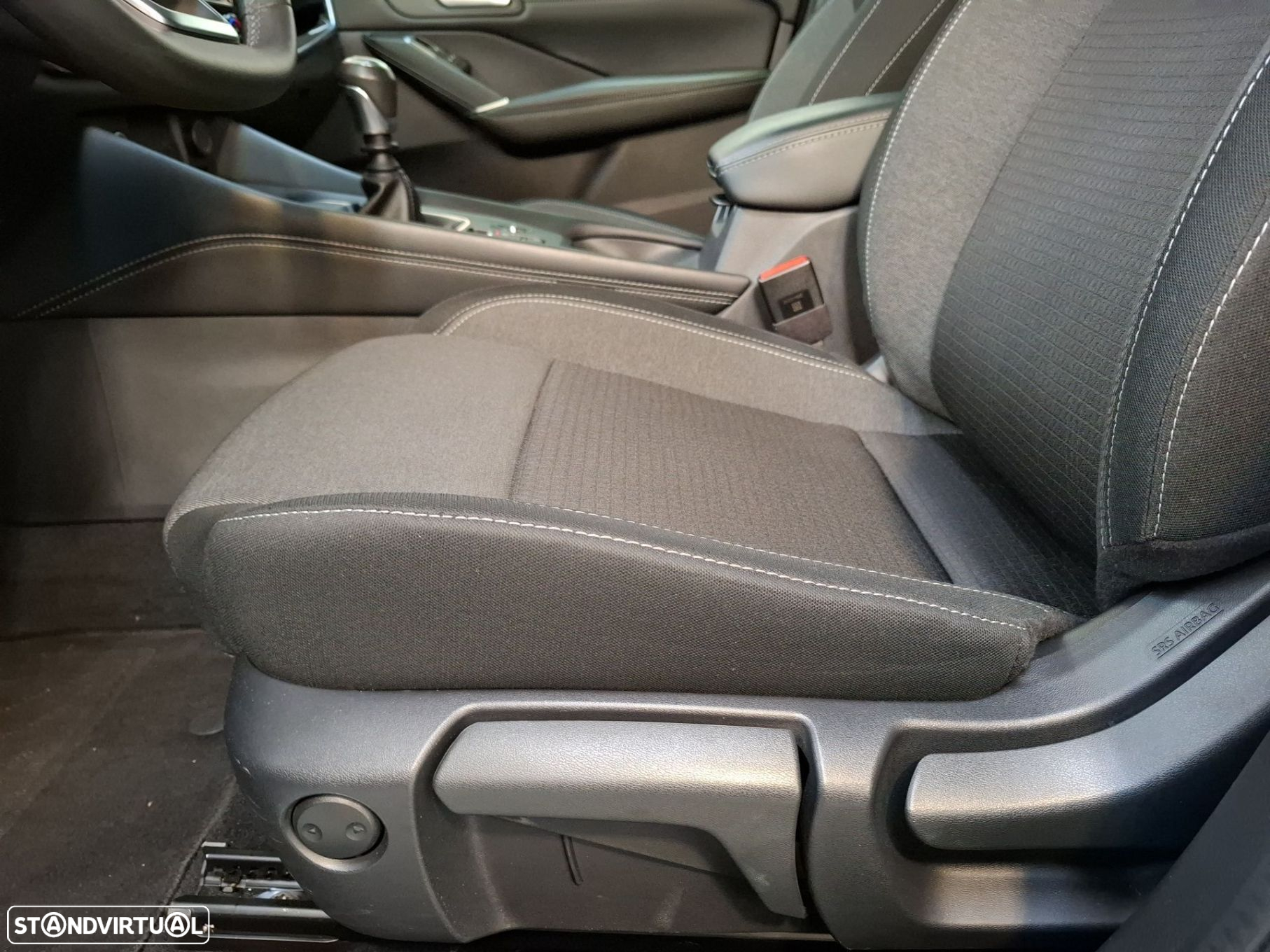 Nissan Qashqai 1.3 DIG-T N-Connecta LED+TT+SKY - 22