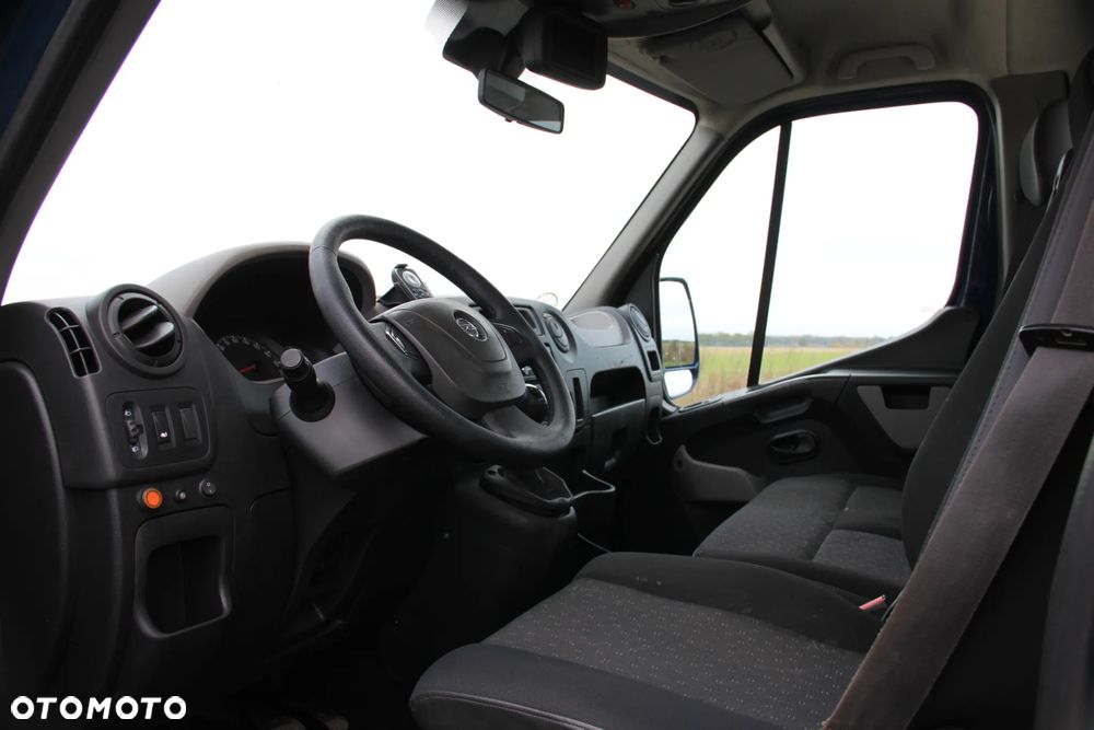 Opel Movano - 12