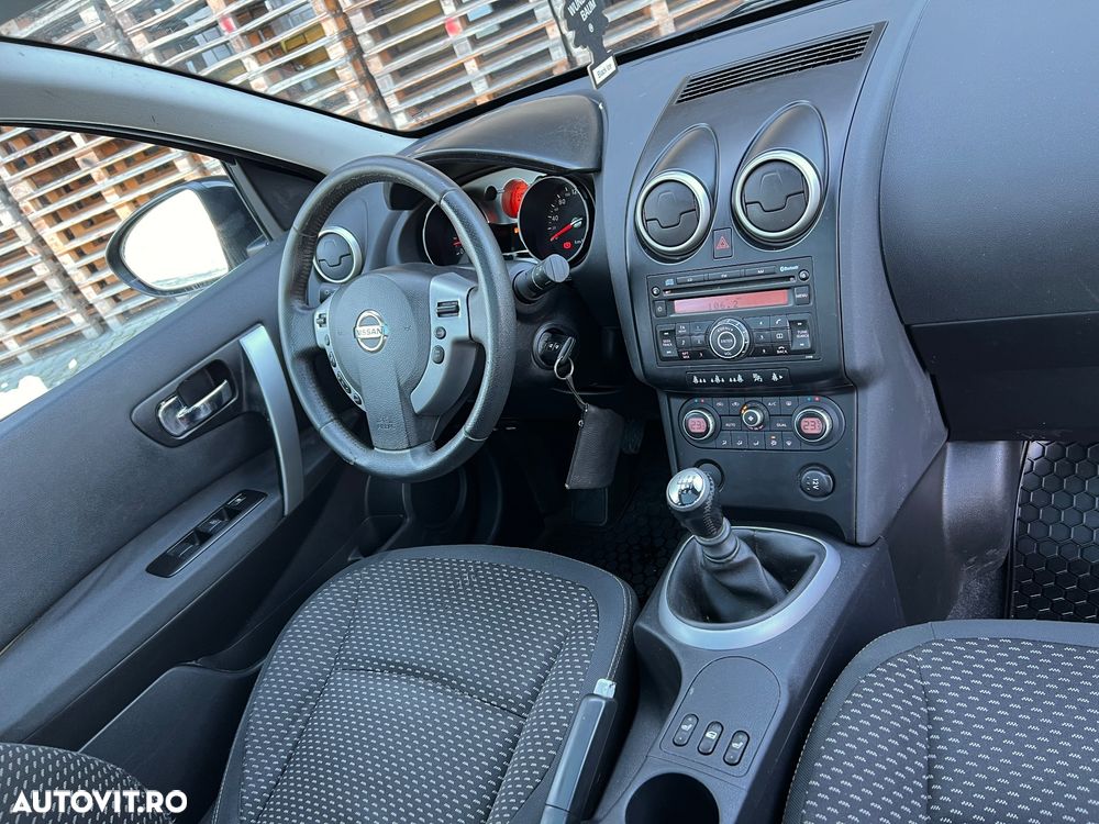 Nissan Qashqai 2.0 Acenta - 9