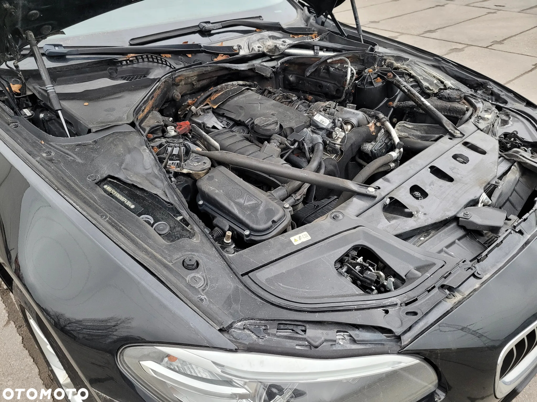BMW Seria 5 525d xDrive Luxury Line - 17