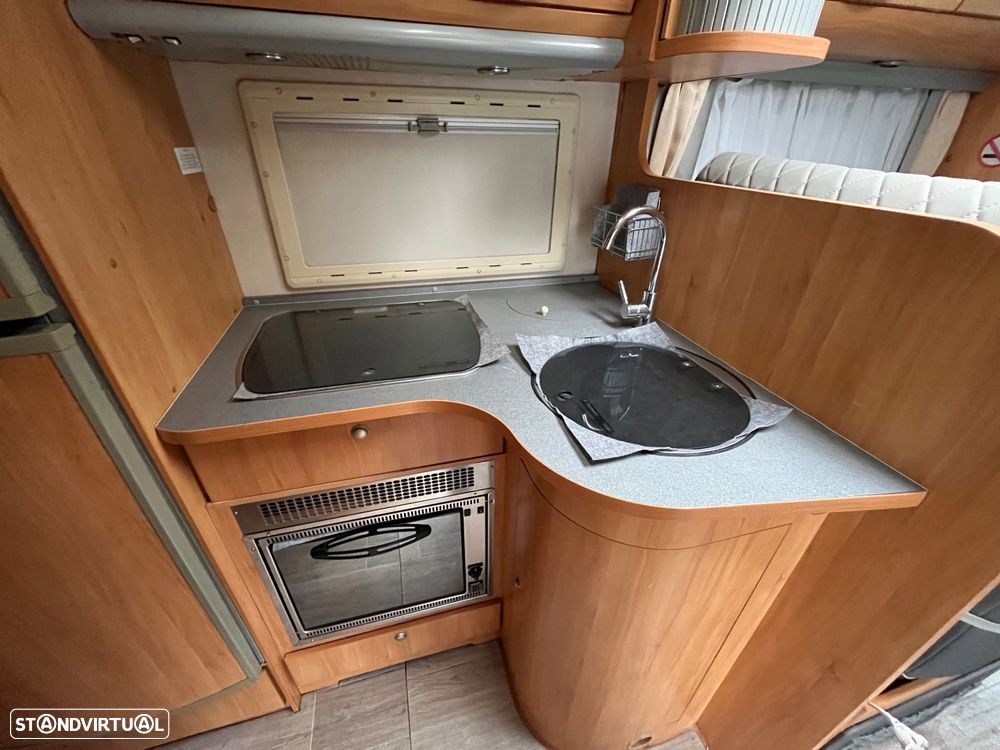 Adria Adriatik Coral S680 SP - 25