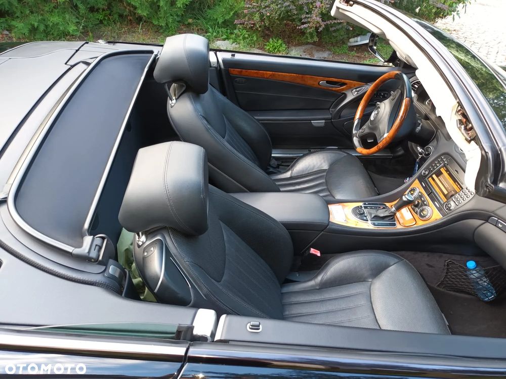 Mercedes-Benz SL 500 - 13
