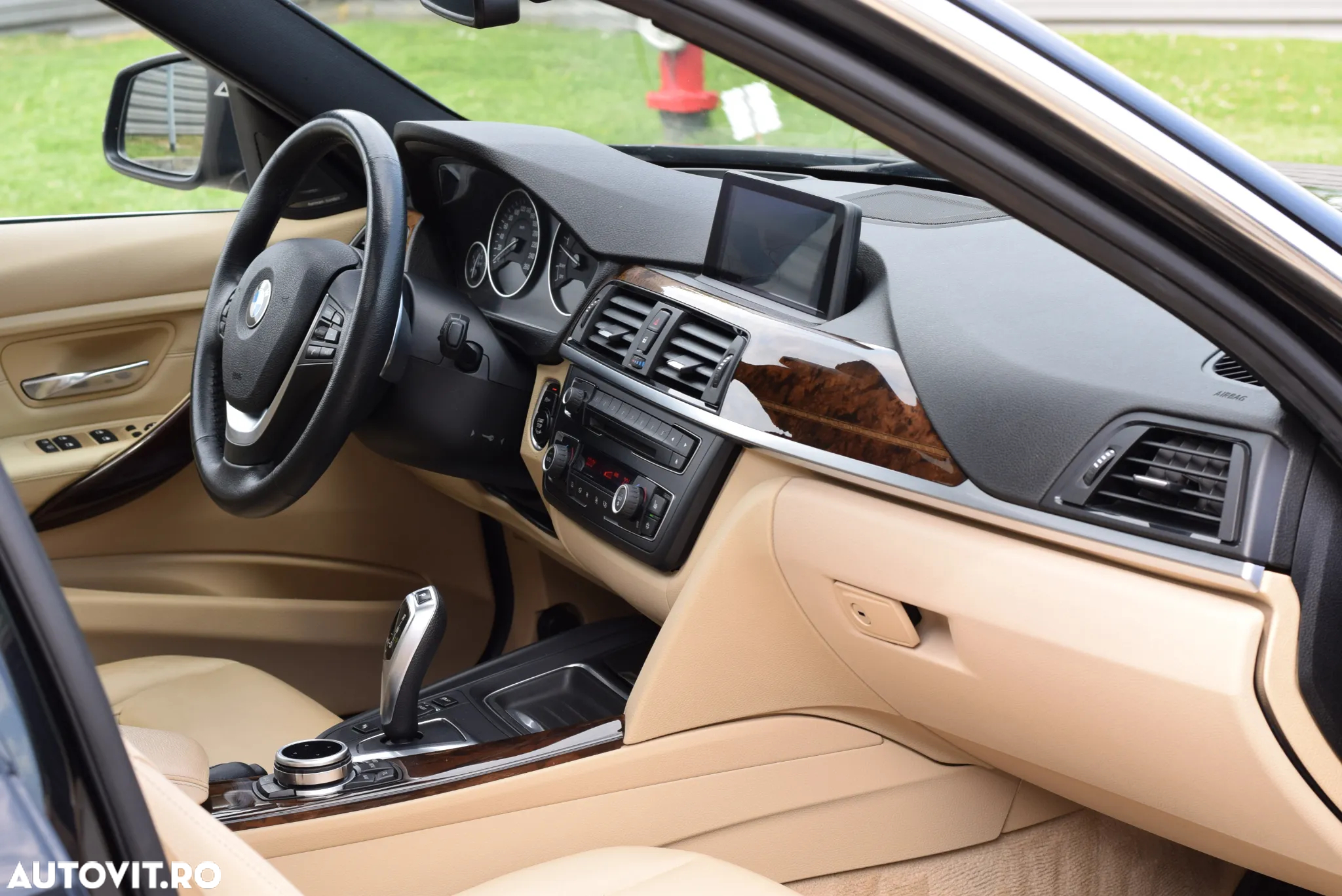 BMW Seria 3 320d Aut. Luxury Line - 6