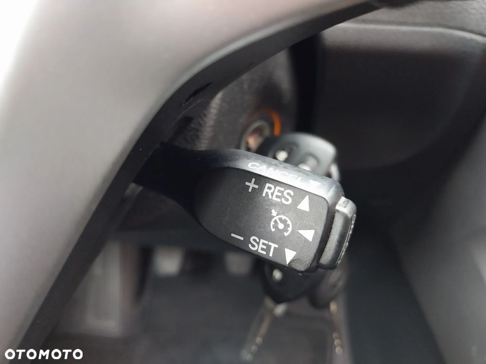 Toyota Verso 1.8 Executive - 13