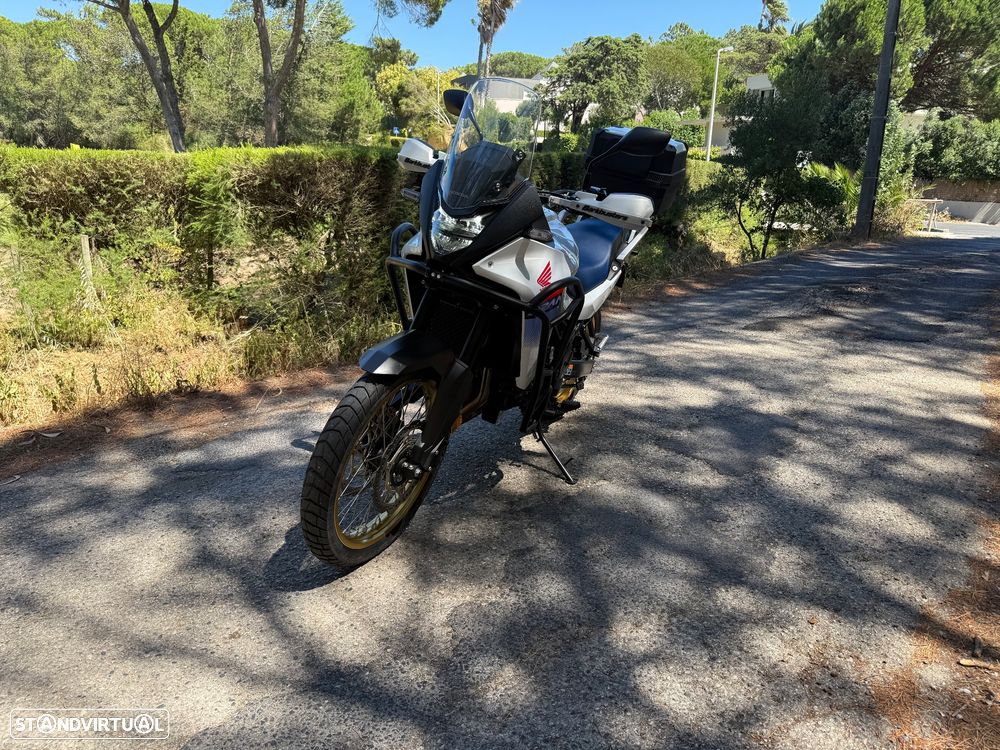 Honda Transalp 750 - 2