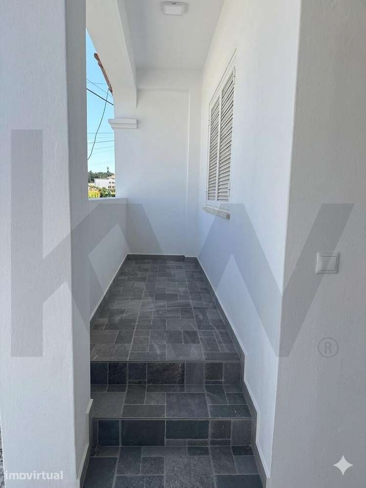 Moradia T5 com Terraço e Logradouro em Alvor - Grande imagem: 2/21