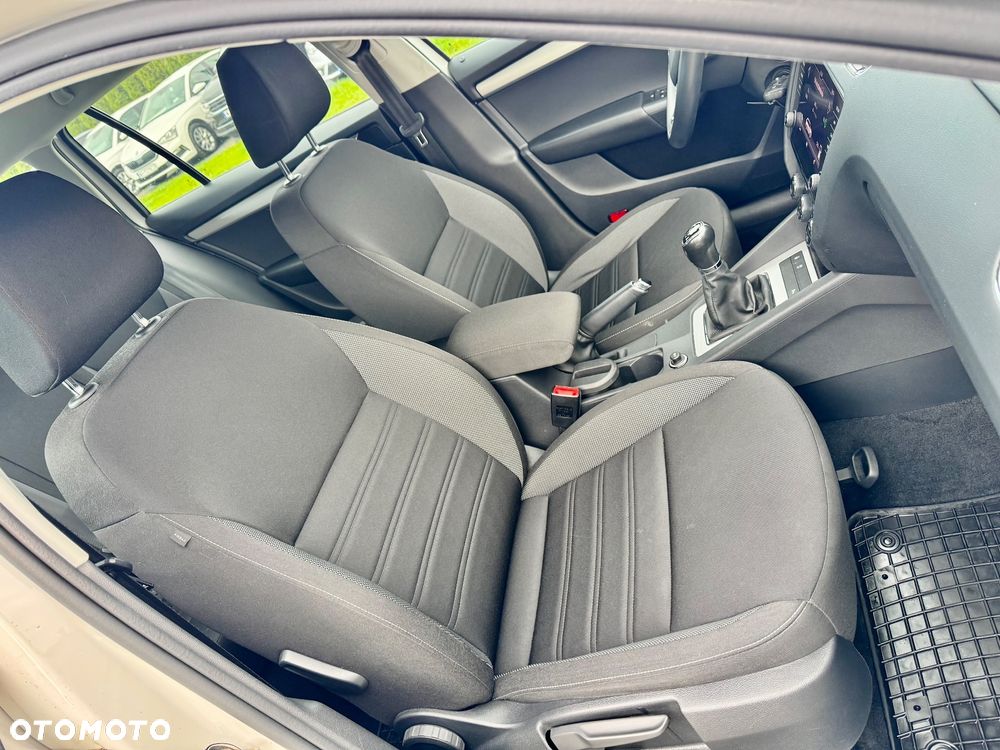 Skoda Octavia 1.6 TDI Ambition - 15