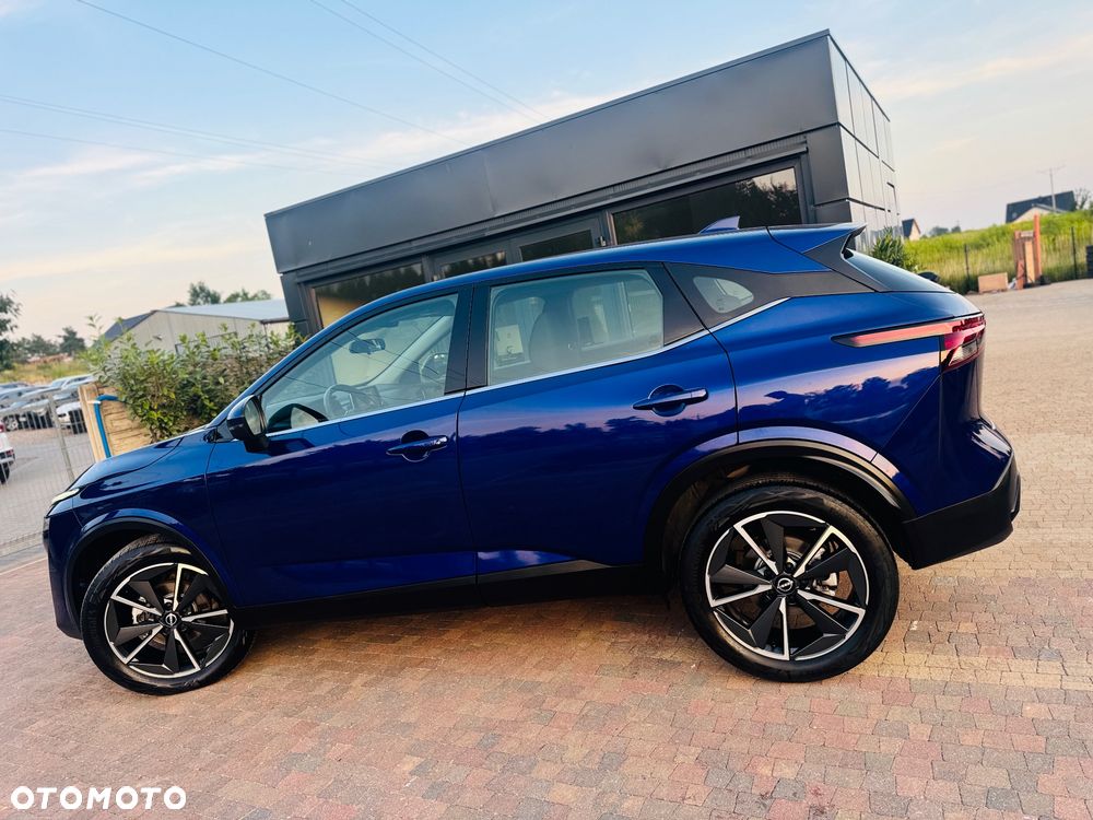 Nissan Qashqai 1.3 DIG-T DCT AKARI - 4
