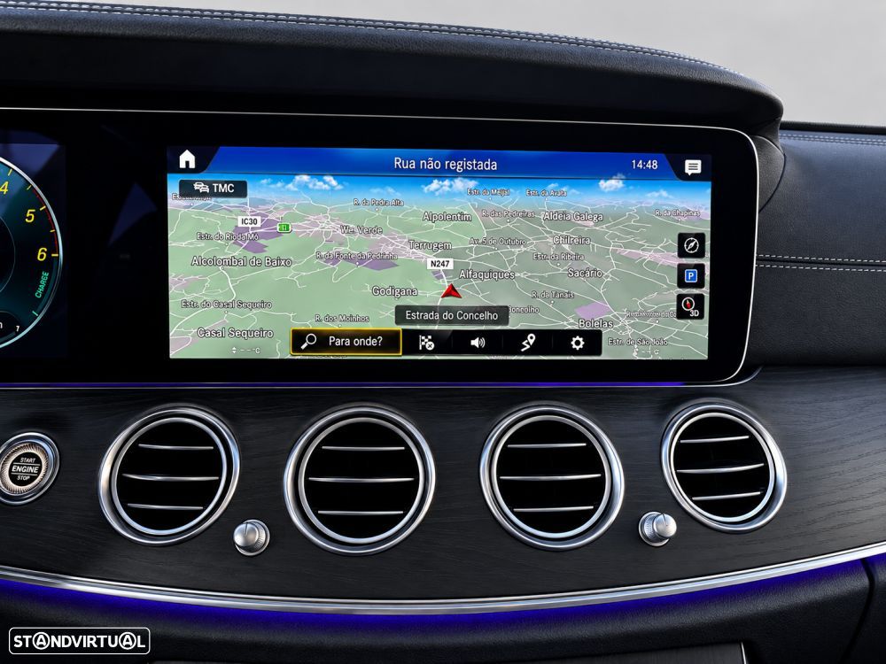 Mercedes-Benz E 300 de 4Matic 9G-TRONIC AMG Line - 17