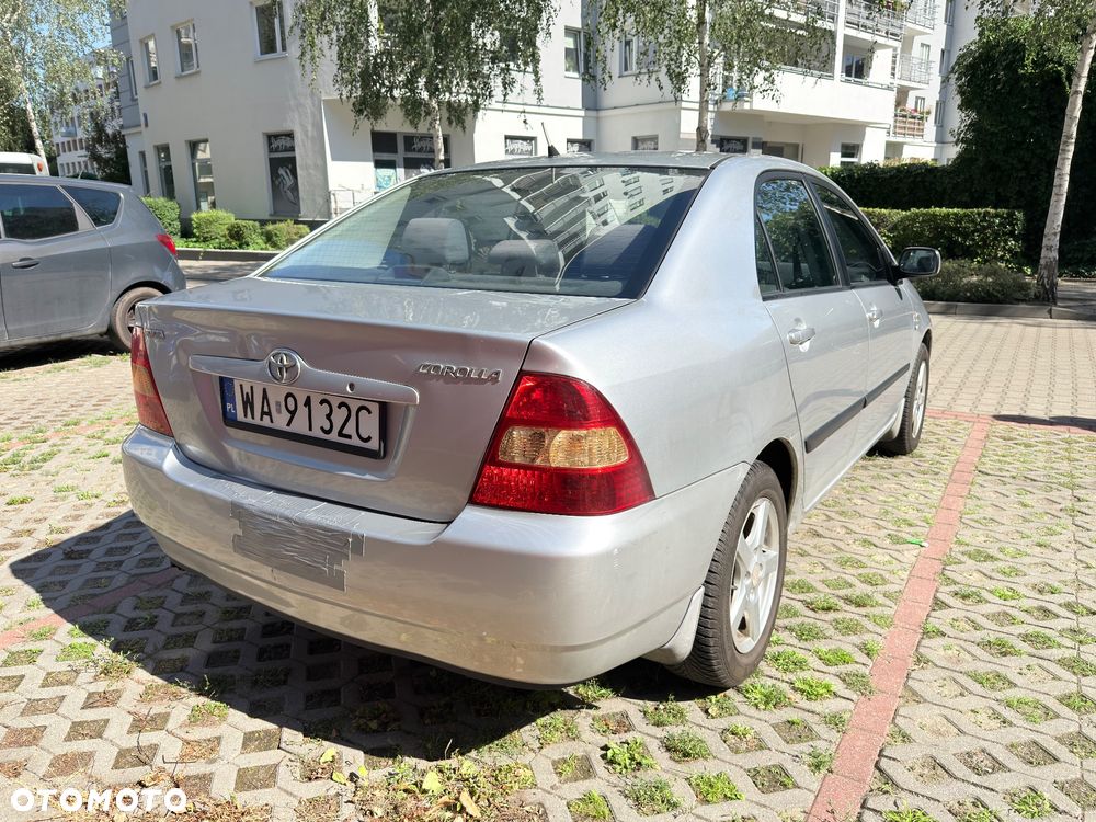 Toyota Corolla - 5