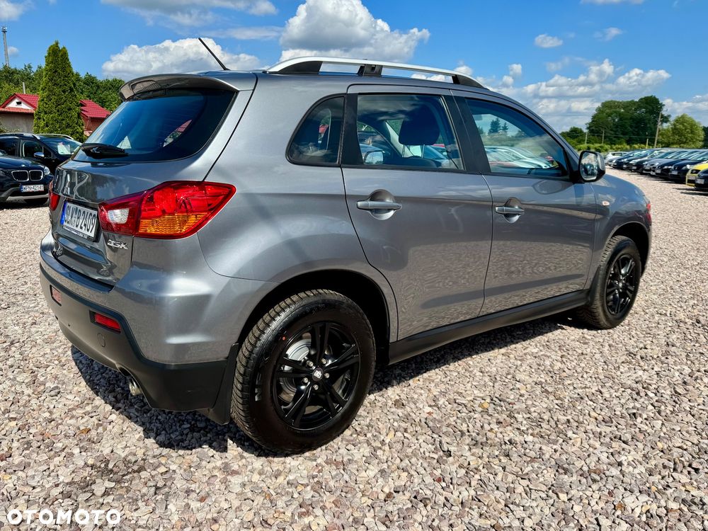 Mitsubishi ASX - 30