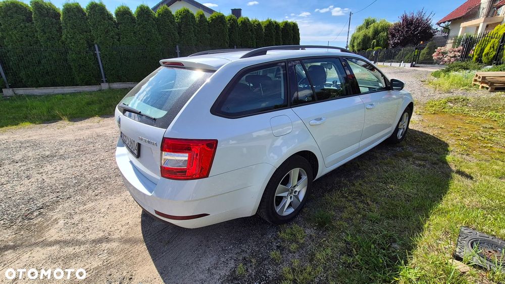 Skoda Octavia 1.6 TDI Active - 4