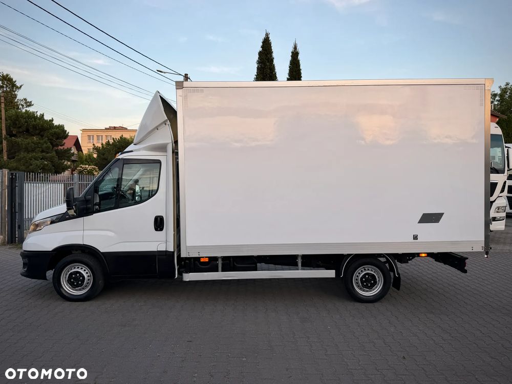 Iveco DAILY KONTENER 8EP / SALON POLSKA / GWARANCJA W CENIE / FAKTURA VAT 23% / LEASING, KREDYT - UPROSZCZONA PROCEDURA - 3