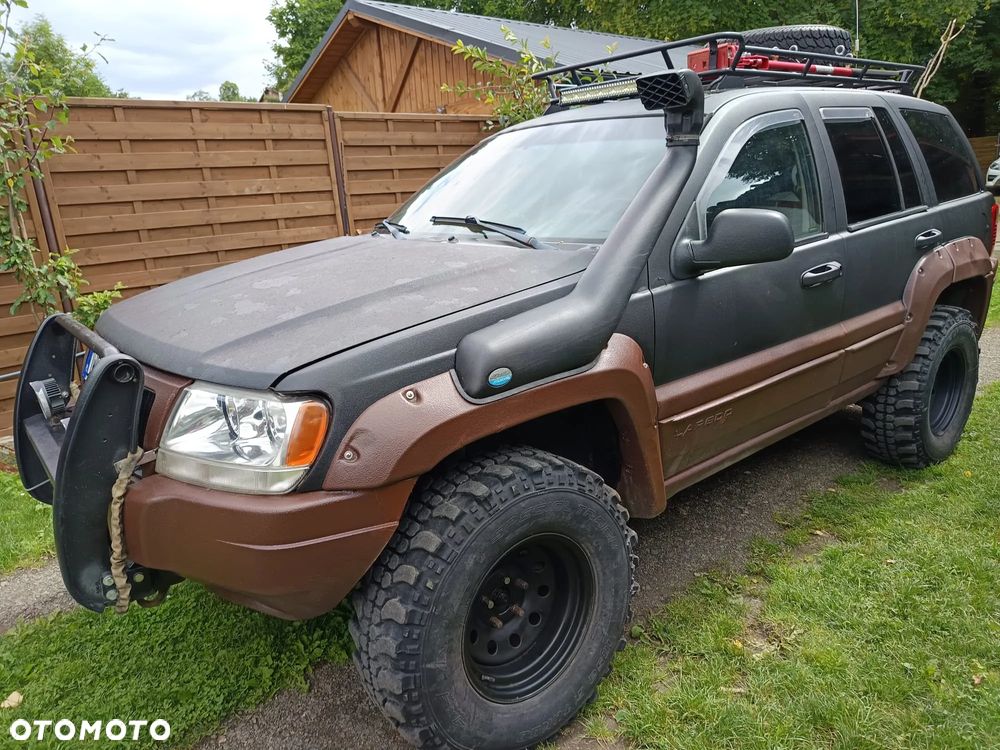 Jeep Grand Cherokee - 1