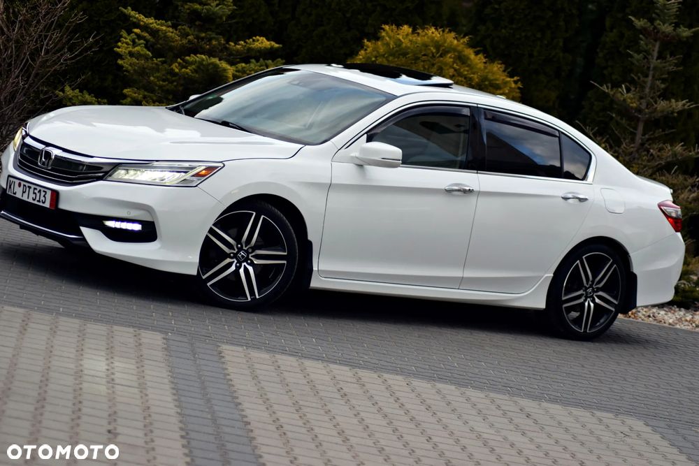 Honda Accord - 4