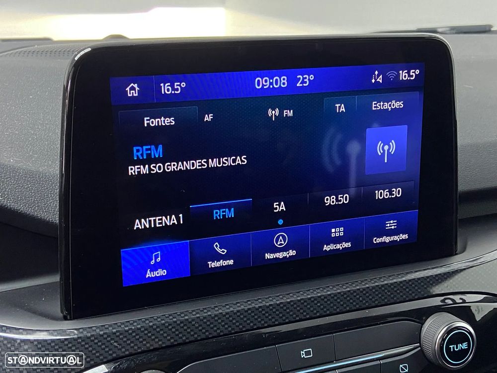 Ford Kuga 2.5 PHEV ST-Line X - 25