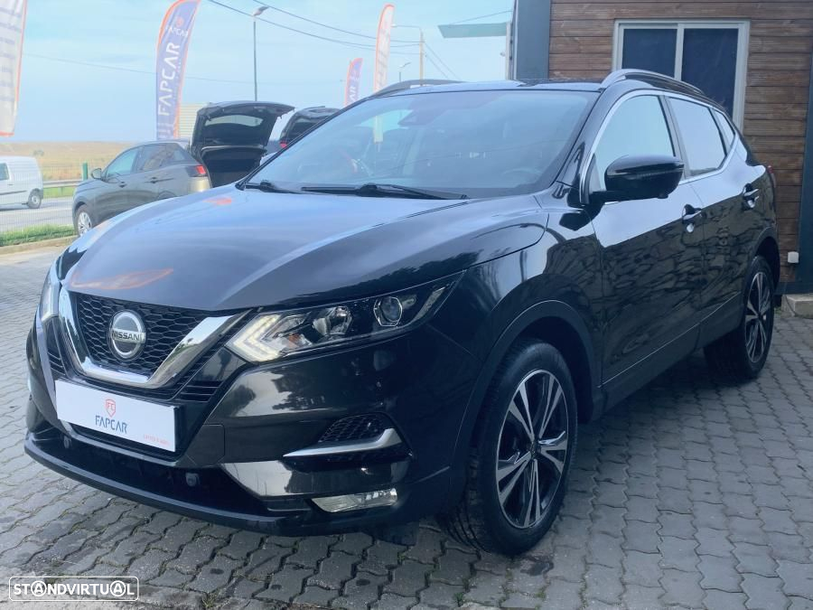 Nissan Qashqai 1.5 dCi N-Connecta J18 - 15