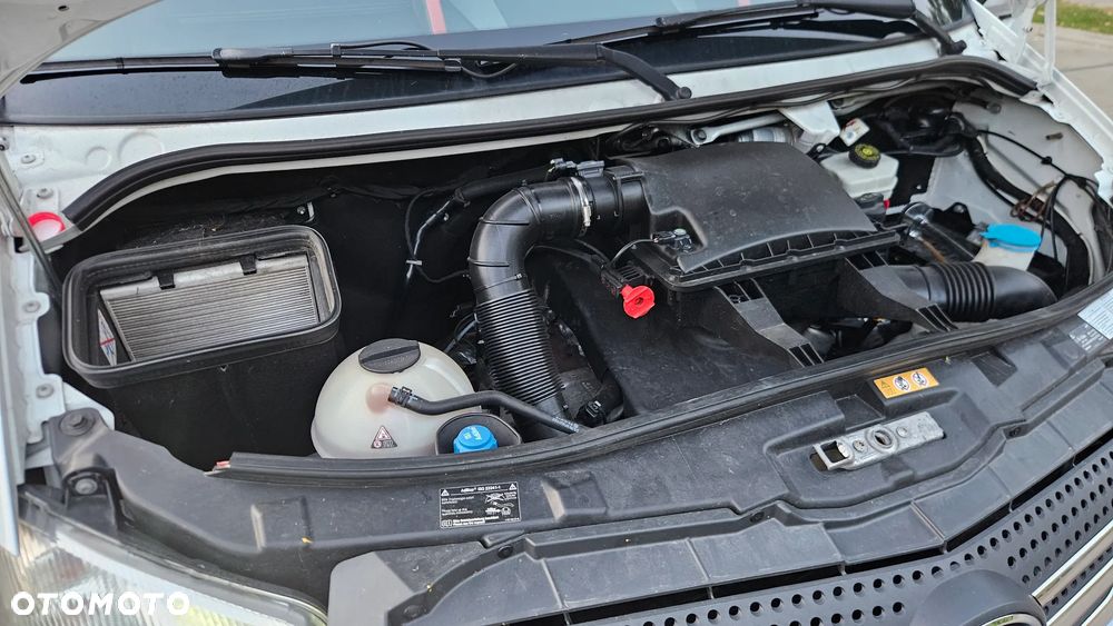 Mercedes-Benz Sprinter - 10