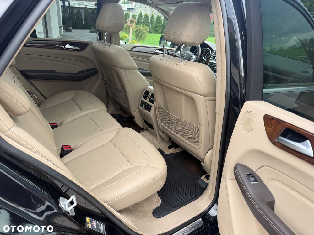 Mercedes-Benz ML 350 BlueTEC 4MATIC 7G-TRONIC - 15