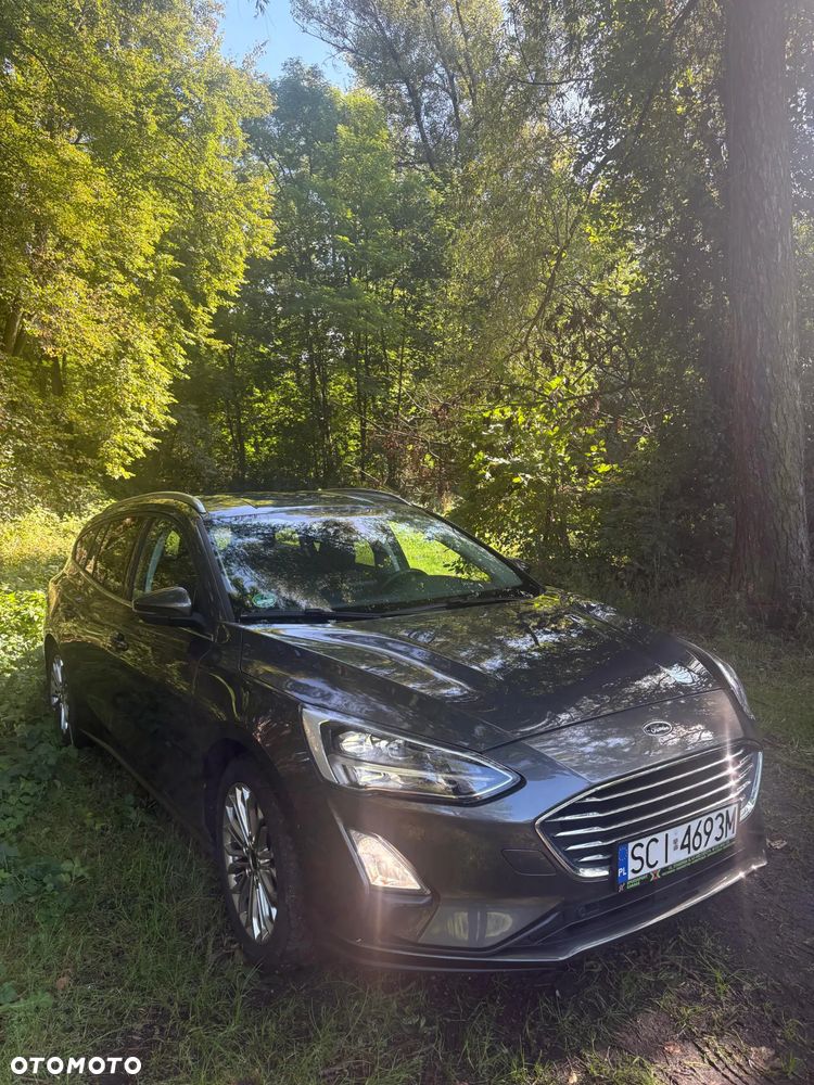 Ford Focus - 1