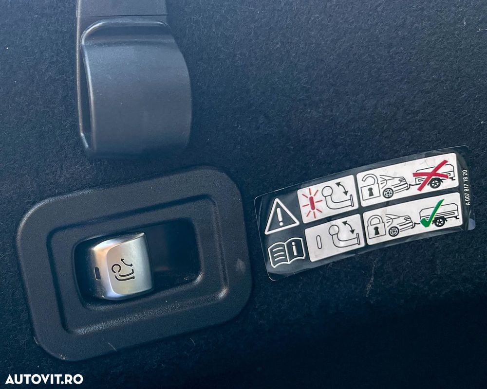 Mercedes-Benz C 220 d 4Matic T 9G-TRONIC AMG Line - 22