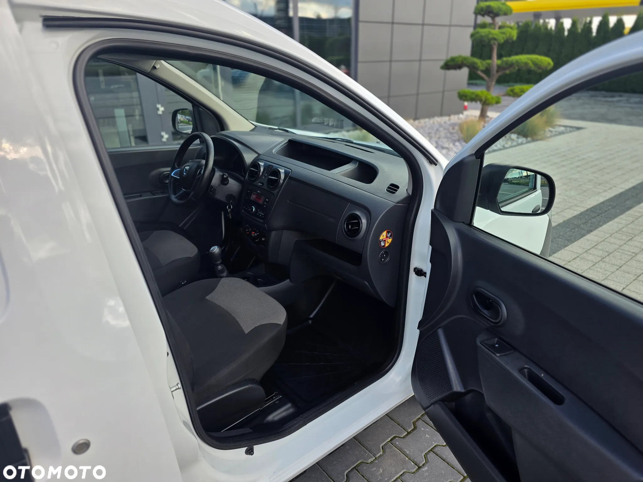 Dacia DOKKER Van 1.3 TCe Comfort Clim 100KM 5d Express I BEZWYPADKOWA z Polskiego Salonu I Wyjątkowo ładny i Zadbany Egzemplarz z Pełną Histroią Serwisową I Zabudowana Przestrzeń ładunkowa I Faktura Vat 23% I Pierwszy i Jedyny Właściciel I - 20