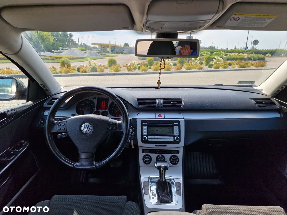 Volkswagen Passat Variant 2.0 TDI Comfortline DSG - 5