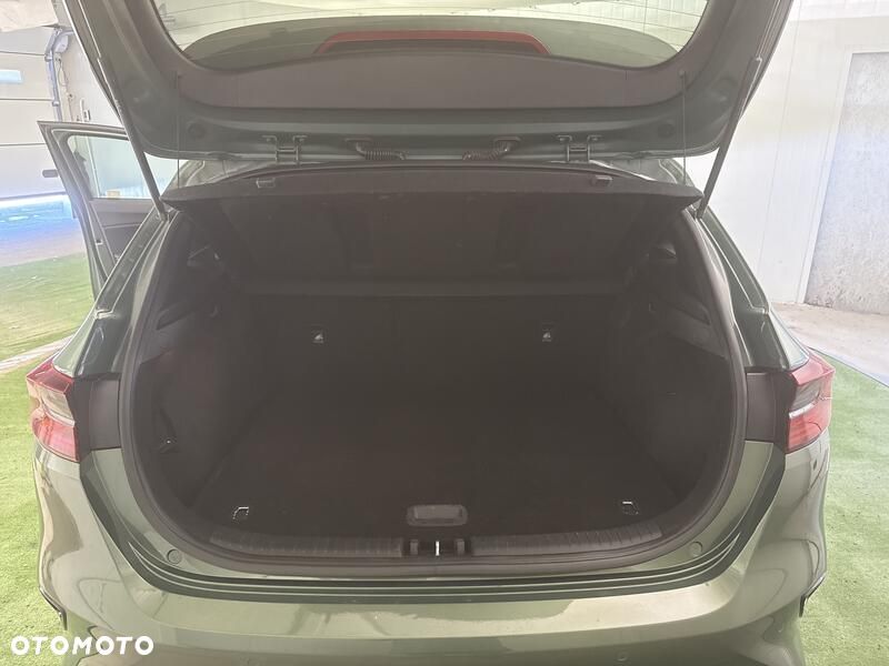 Kia Ceed 1.5 T-GDI Business Line DCT - 22