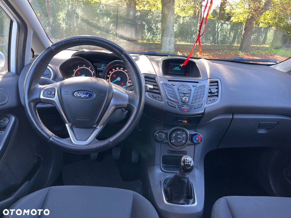 Ford Fiesta 1.25 Titanium - 21