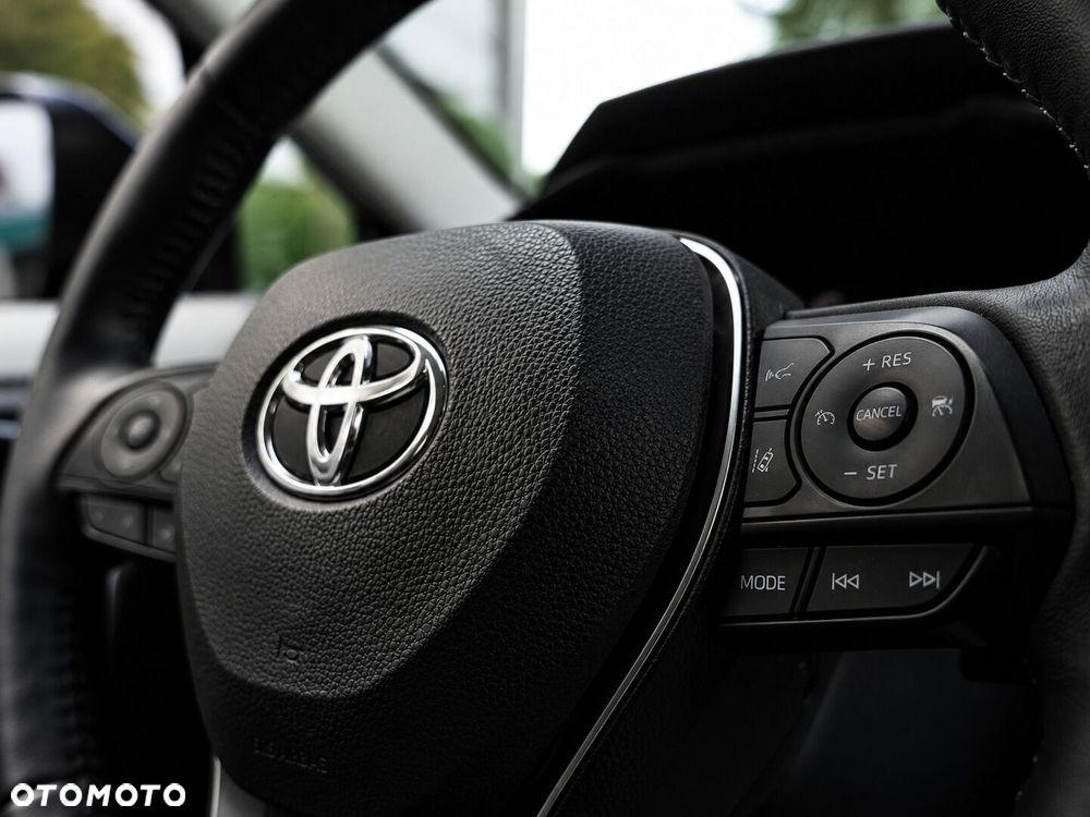 Toyota RAV4 - 30