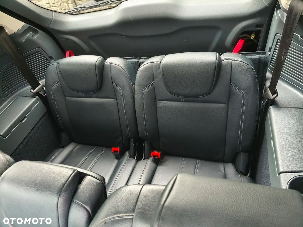 Ford Grand C-MAX 1.6 TDCi Start-Stop-System Titanium - 17