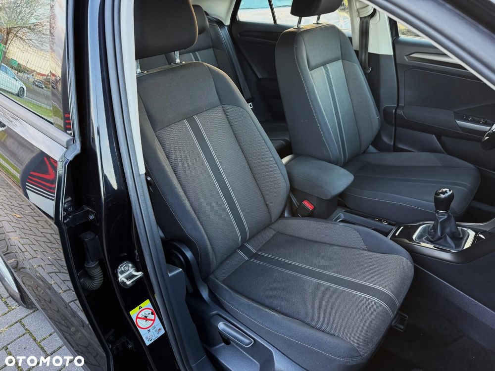 Volkswagen T-Roc 1.5 TSI OPF ACTIVE - 14