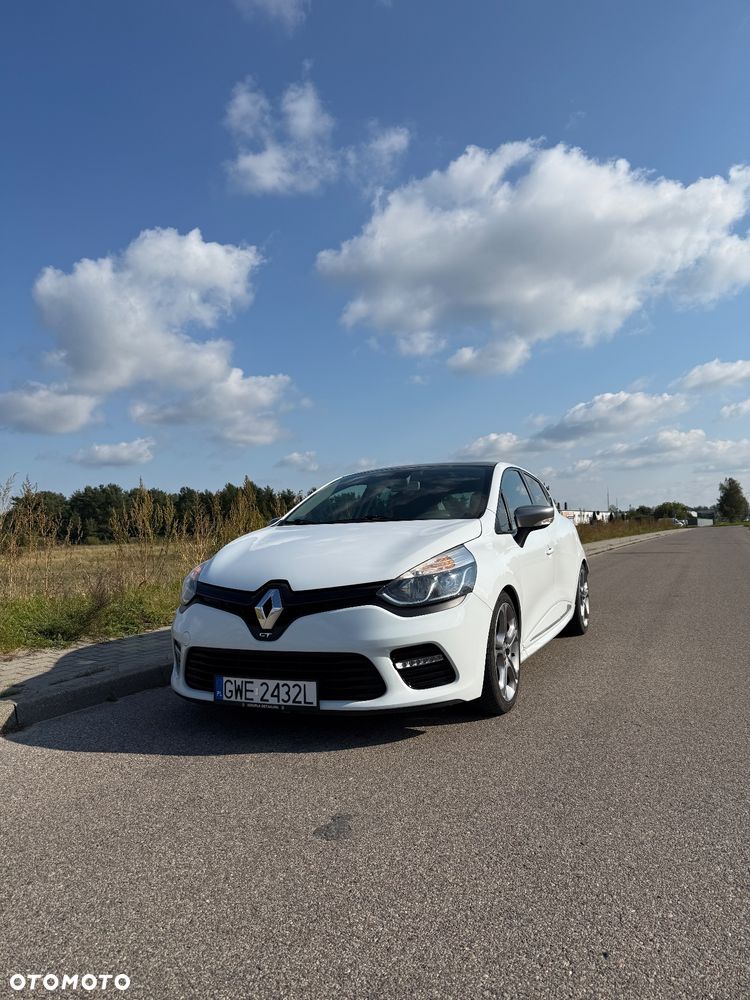 Renault Clio - 1